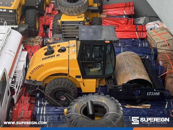 Senegal - 1 Unit LUTONG LT210B Road Roller