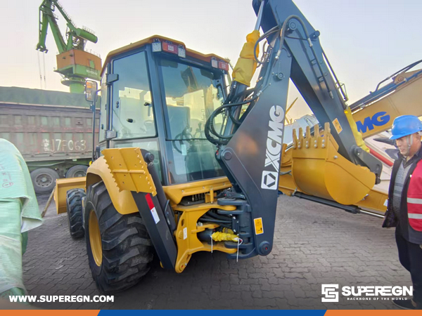 Savador - 1 Unit XCMG XC8-C2570 Backhoe Loader