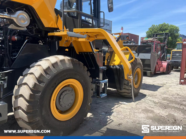 Canada - 2 Units LIUGONG 958H Wheel Loader and Spare Parts
