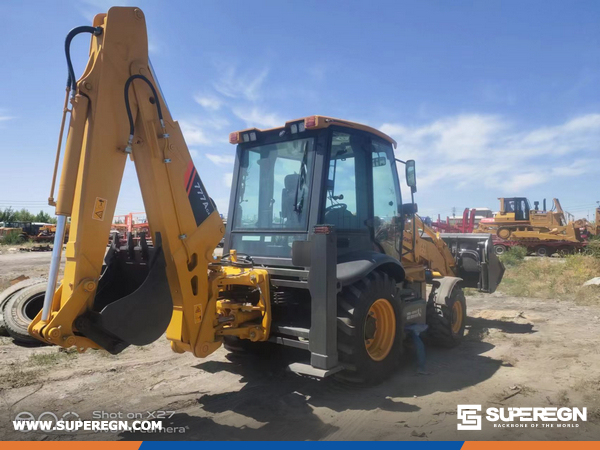 Kazakhstan - 2 Units SANY SY35U Crawler excavator & 1 LIUGONG Backhoe Loader & Spare Parts