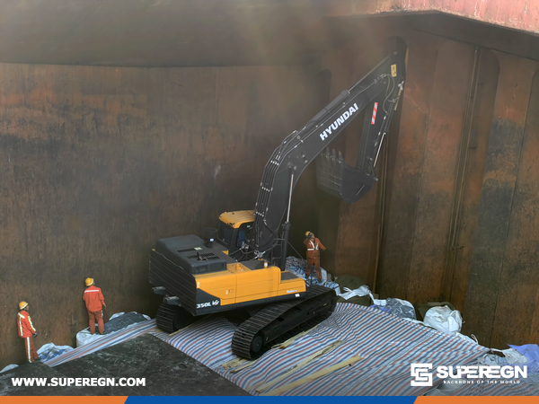 Algeria -  1 Unit HYUNDAI R350LVS Crawler Excavator and Hammer