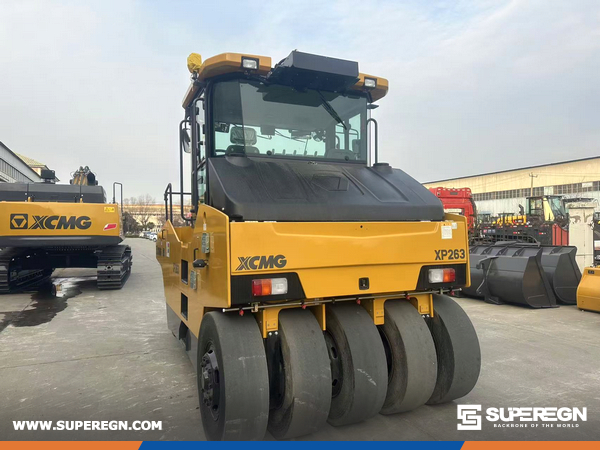 Algeria - 1 Unit XCMG XP263 Wheel Road Roller