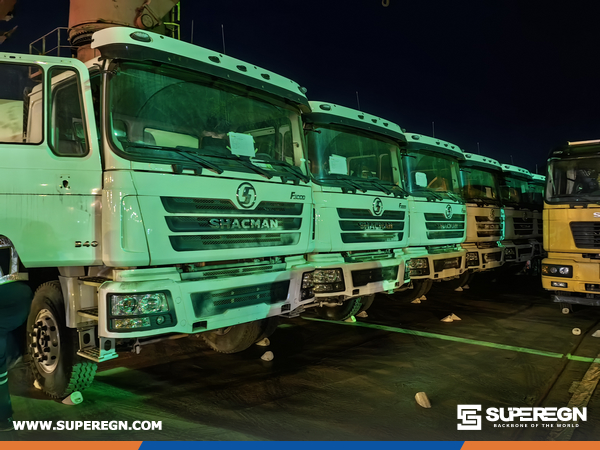 Algeria - 4 Units SHACMAN CLW5250GJBS3 Concrete Mixer