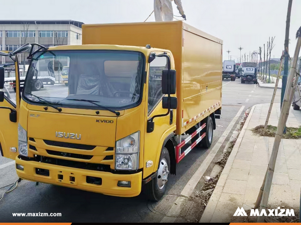 Mexico - 1 Unit ISUZU CLW5040XJXADR Maintenance Vehicle