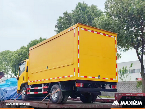 Mexico - 1 Unit ISUZU CLW5040XJXADR Maintenance Vehicle