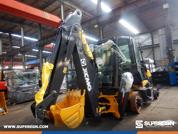 Kenya - 1 Unit XCMG XC870K Backhoe Loader