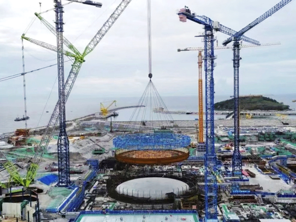 ZOOMLION Crawler Crane Supports Precision Lifting at China Nuclear Power Project