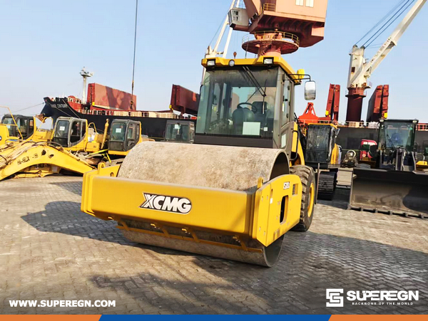Algeria - 1 Unit XCMG XS203J Road Roller