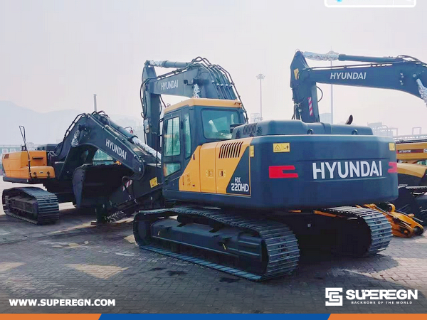 Algeria - 1 Unit HYUNDAI HX220HD Crawler Excavator